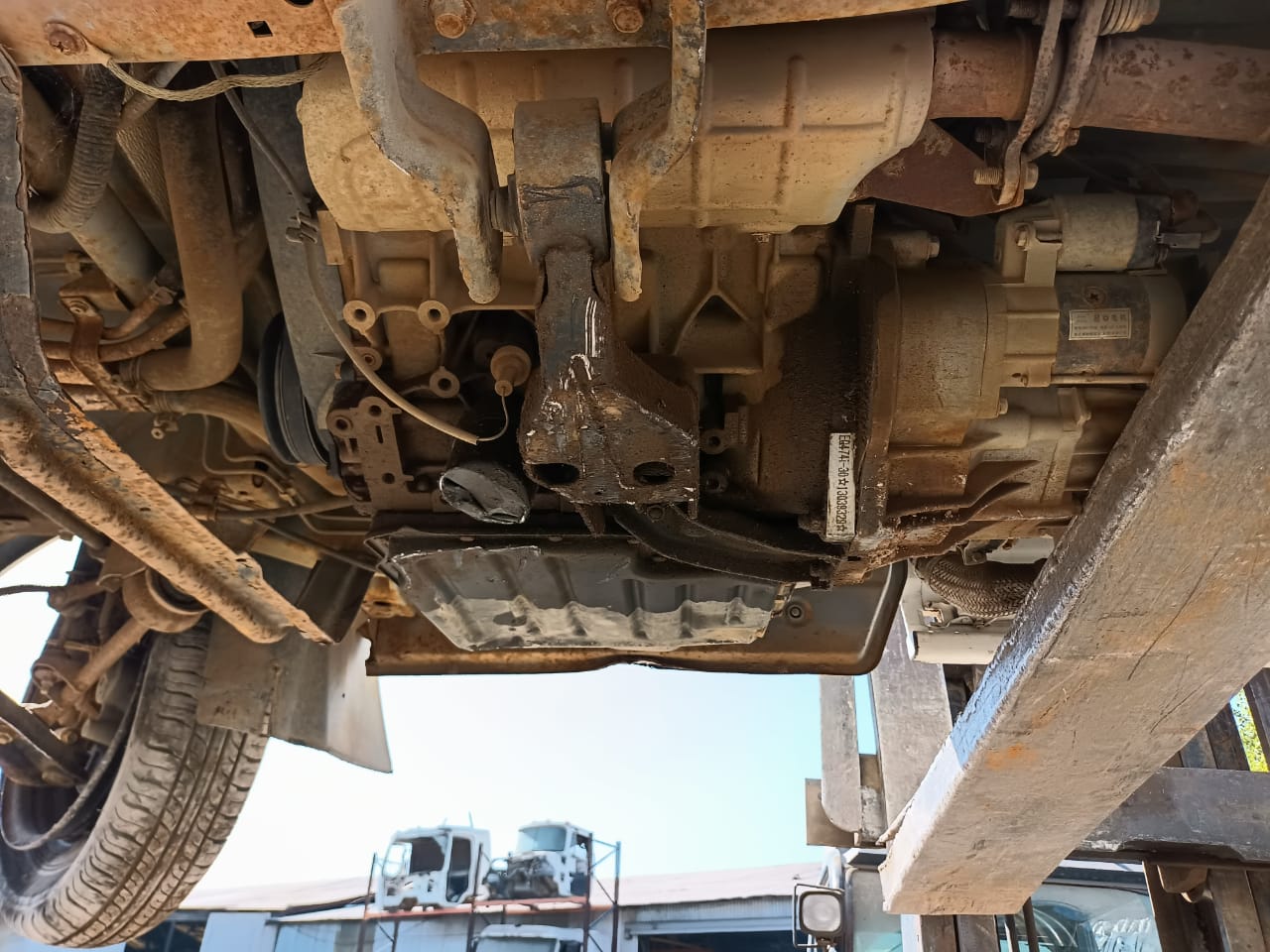 VIDRIO DFSK TRUCK 2013  USADO  EN DESARME